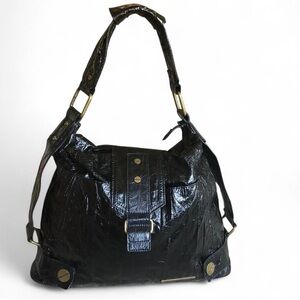 Matt & Nat Black Women's Shoulder Bag - Classic Gloss Finish